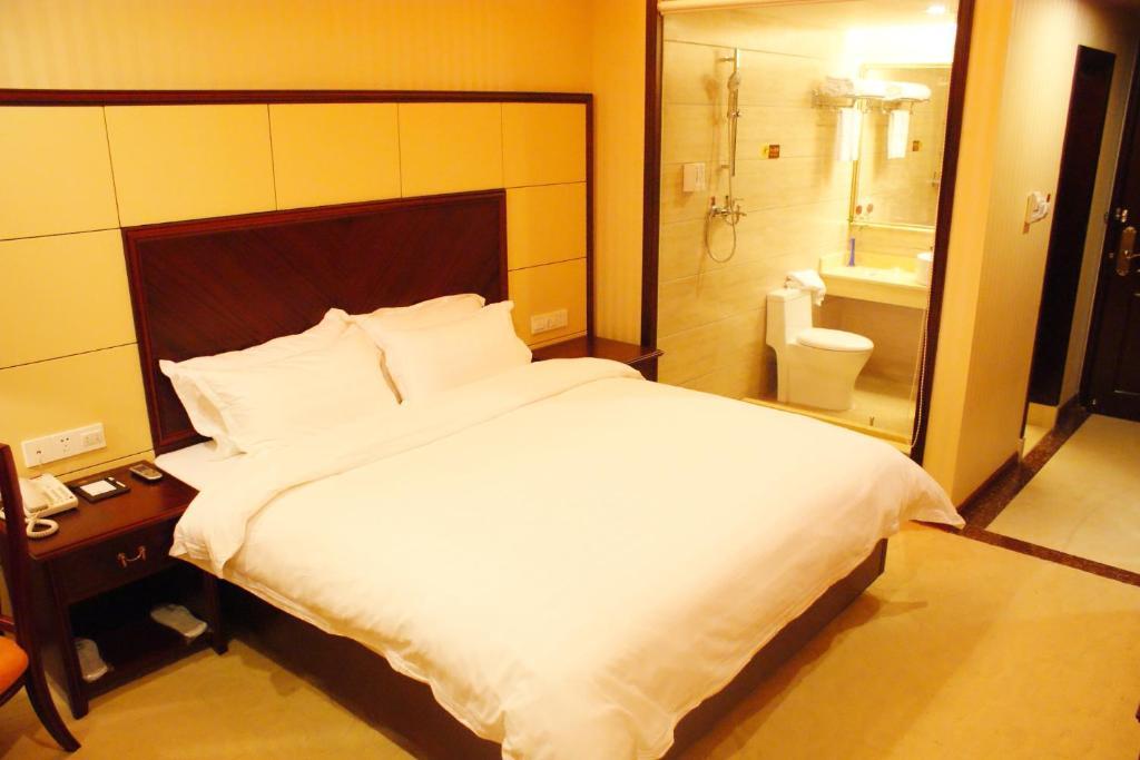 Vienna Hotel Shenzhen Nanxin Road Room photo